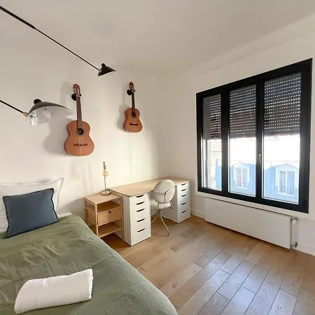 Maison Chaleureuse A ! Holiday home Paris